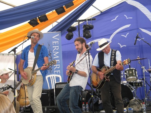 The Barley Dogs @ Sark Folk Festival 2015