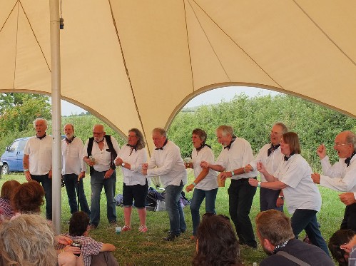 Wareham Whalers @ Purbeck Valley Folk Festival 2018