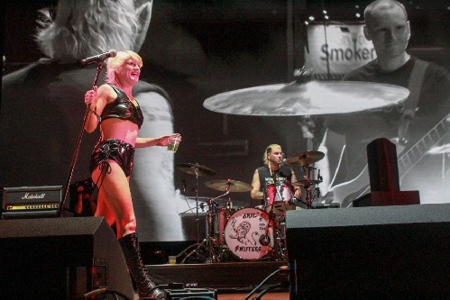 Amyl and the Sniffers @ The Green Man Festival 2023