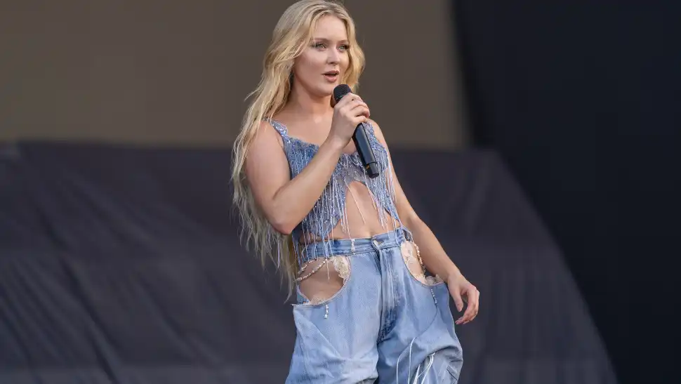 Zara Larsson @ Isle of Wight Festival 2024 Hi-Res